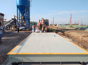 中铁十六局郑州南站SCS-80T数字地磅