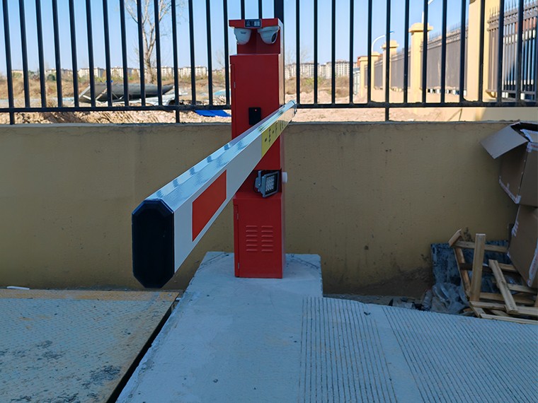 1592288583308371.jpg 河南交投双向车号识别3